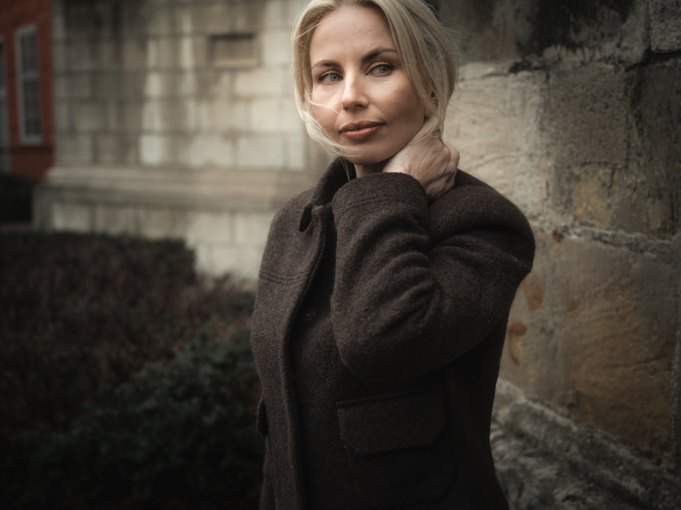 Lena, Maßschneiderin und Inhaberin des Ateliers Jelena Studio